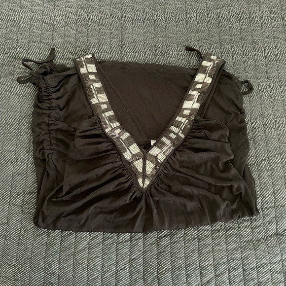 Vivint Black Top with Silver and Black Sequins and Ruching in the Sides - Picture 8 of 9